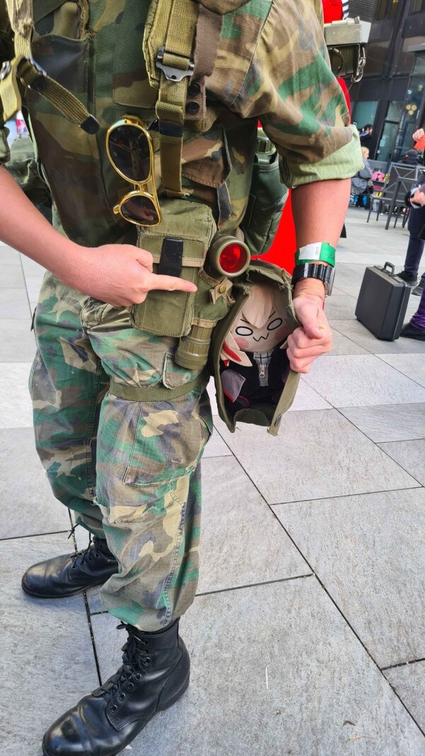 고증이 휼룡한 밀덕 코스프레_1.jpg