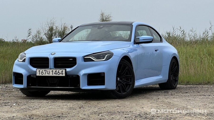 드디어 밝혀지는 bmw 앞에 알록달록 3색 “그것”의 정체_5.jpg