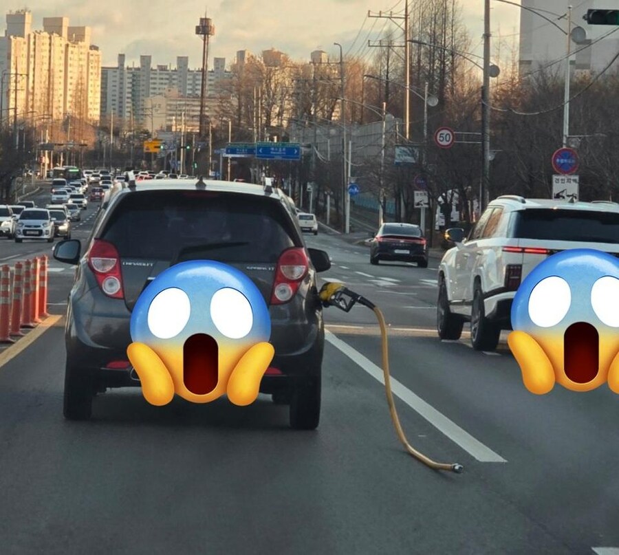 뒷차가 눈을 비비고 다시 보게 되는 상황.jpg_1.jpg