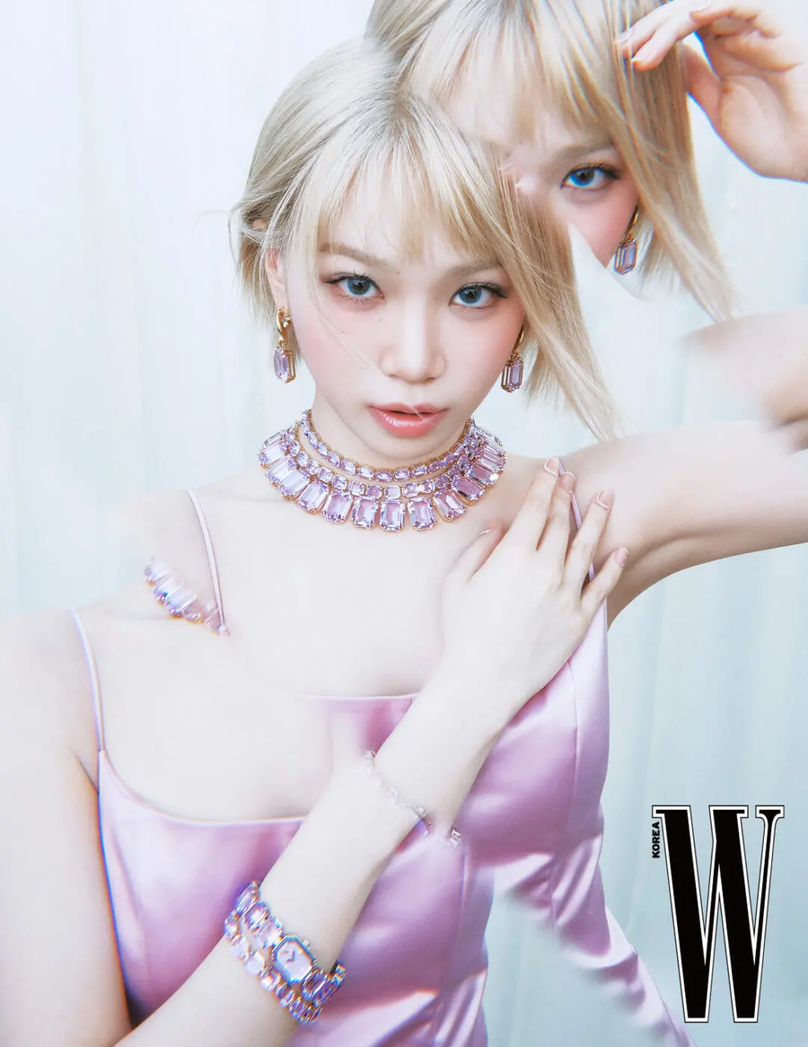 [르세라핌] 르세라핌 김채원, 더블유 디지털 커버_5.webp