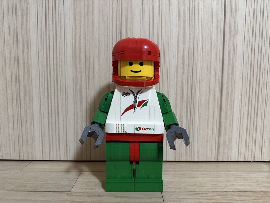 레고 40819 대형 레이서 미니피겨_4.jpg