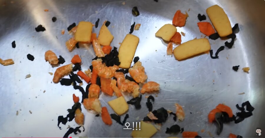 새로 출시된 새우탕 봉지면 리뷰.jpg_5.jpg