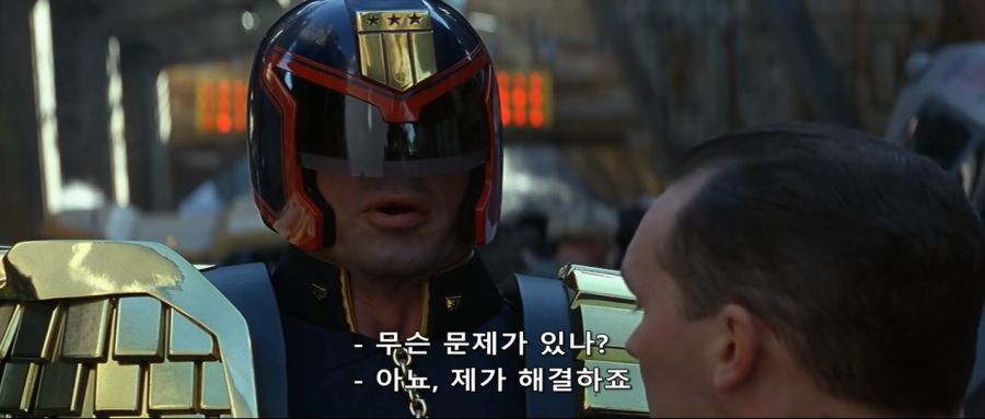 음주운전을 해서 차를 폭발시켜버리는 법의 심판관_2.jpg