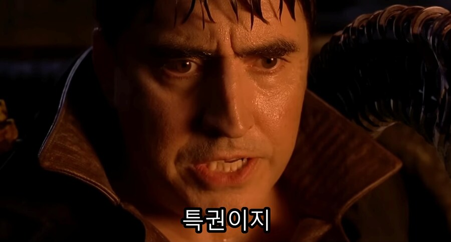 영화) 스파이더맨2, 신념을 가지고 있었던 빌런 '닥터 오토퍼스'_28.jpg
