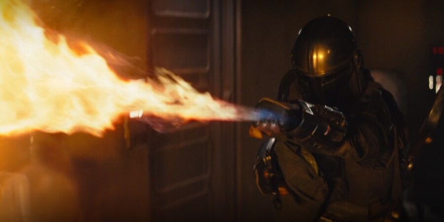 스타워즈) 따지고 보면 설정 오류인 무기 사용법_1.jpg