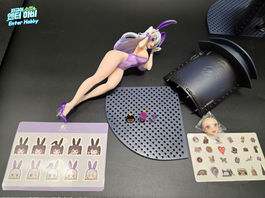 가성비 베어판다 바니걸 피규어 2종세트 1/6스케일_6.jpg