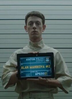 미키17)영화에서 엄청 순화된 놈_2.jpg