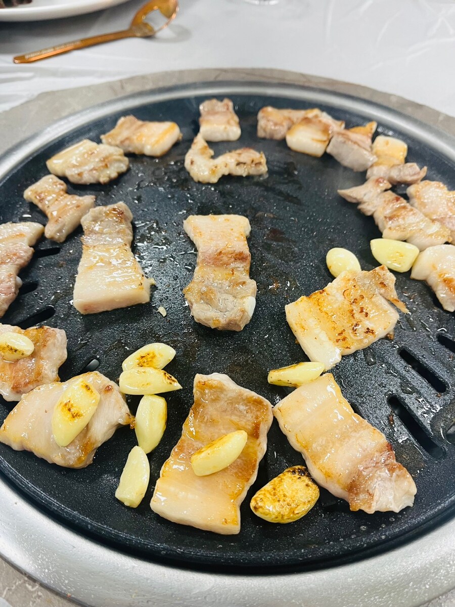 2월 회식 생삼겹살_3.jpg