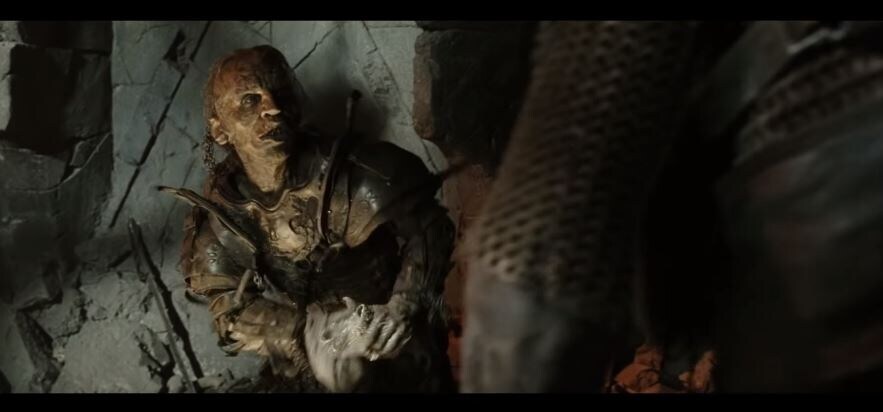 사우론 : (이딴 새끼들 데리고 내가 중간계 먹을 수 있을까..?)_3.jpg