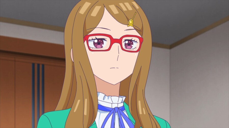 어떤 애니의 안경여캐 외모 변천사_6.jpg