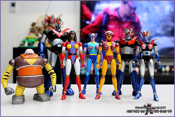 [초합금혼] 위대한 용자 그레이트 마징가, 그리고 불꽃의 근성 야성의 비너스 A_2.jpg