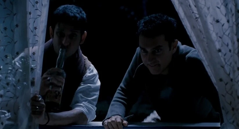 세 얼간이 처음 볼 때는 교수 참 나쁘네 했었는데.jpg_2.webp