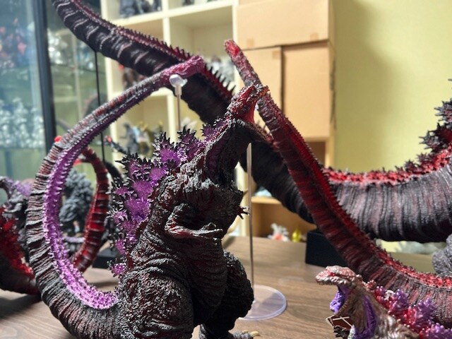 신 고질라 피규어 떼샷_4.jpg