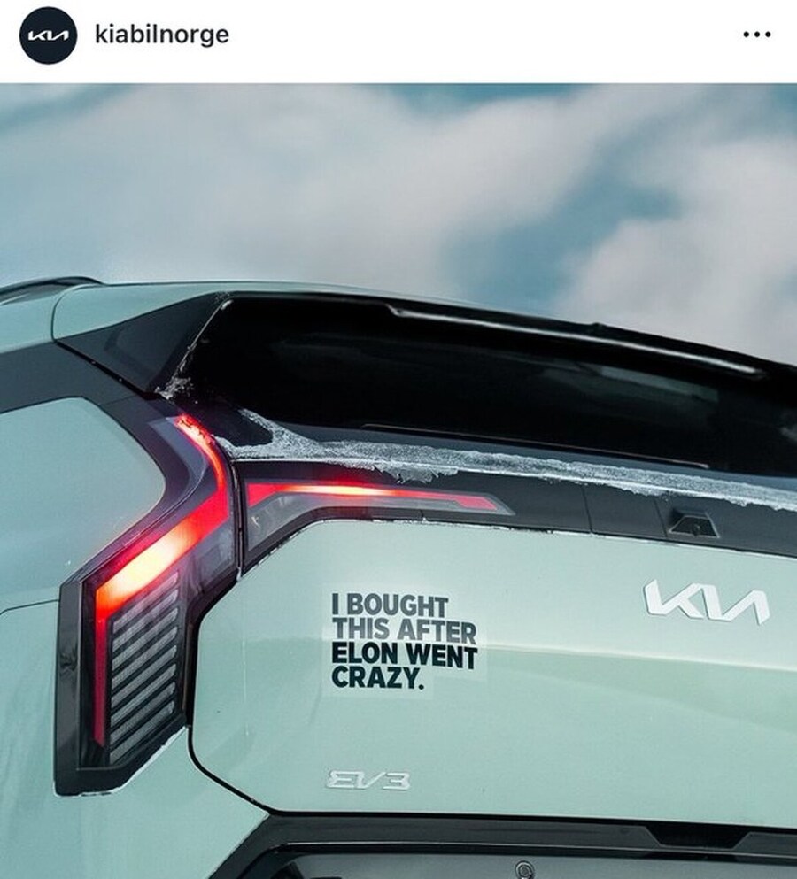 테슬라 후려치는 상남자 기아 자동차 근황_1.jpg