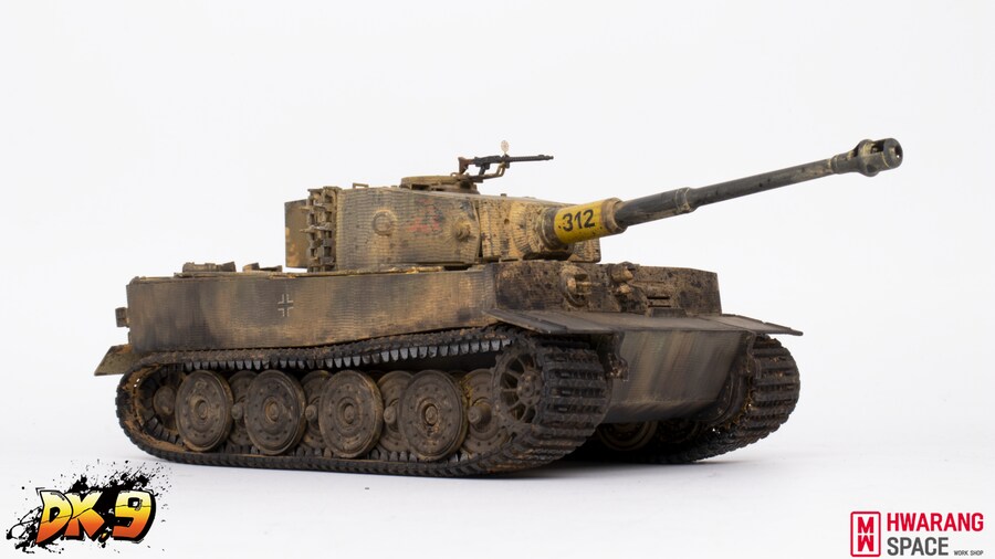 아카데미 1/35 German Tiger I Late Ver.[티거1 후기형]_9.png