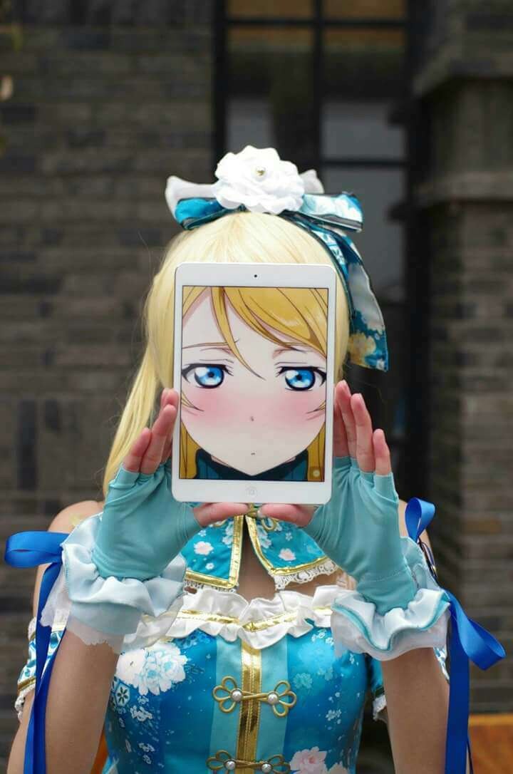 잘 어울리는 2.5d 코스프레_2.jpg