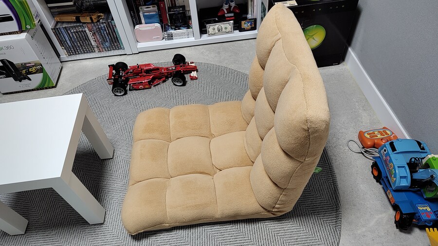 게임 방에 이케아 게임용 의자를 세팅해 봤습니다._1.jpg