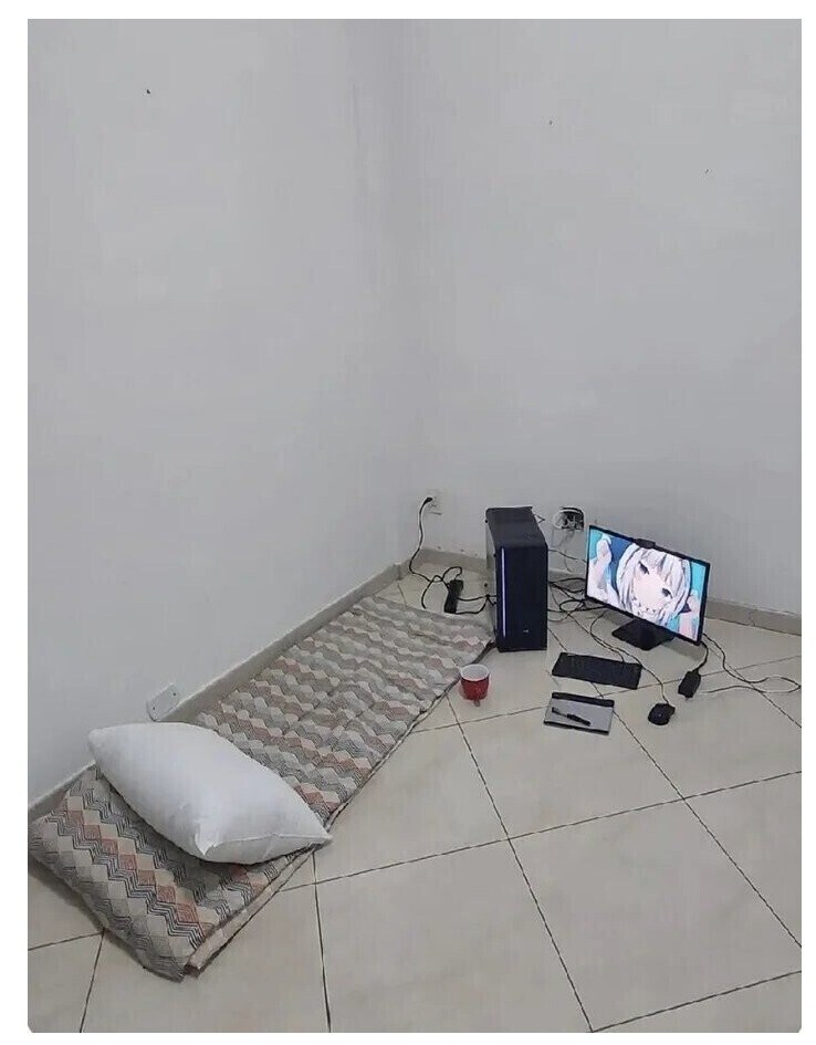 여자들은 이해 못하는 남자들의 진짜 미니멀 라이프..jpg_2.jpg