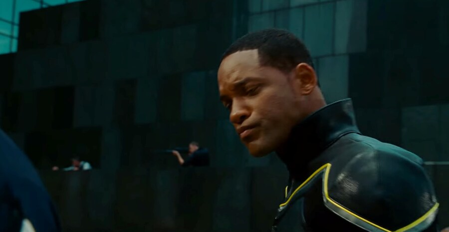 영화) 핸콕 명장면 "이제 착하게 살기로 결심한 핸콕" ㅋㅋㅋ_28.jpg