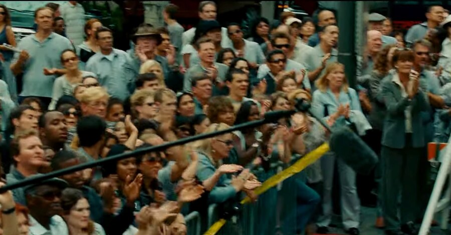 영화) 핸콕 명장면 "이제 착하게 살기로 결심한 핸콕" ㅋㅋㅋ_121.jpg