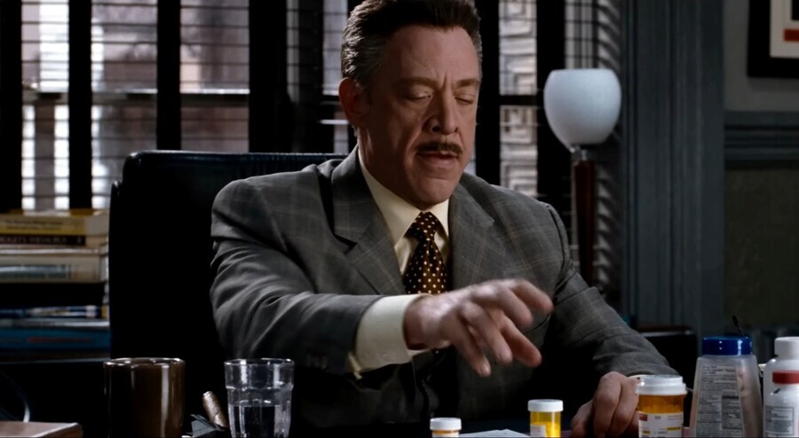 스파이더맨) 약 먹는 JJJ_24.jpg