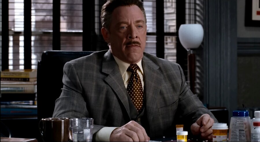 스파이더맨) 약 먹는 JJJ_31.jpg