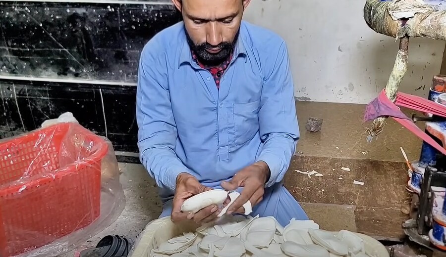 파키스탄의 비누공장_5.png