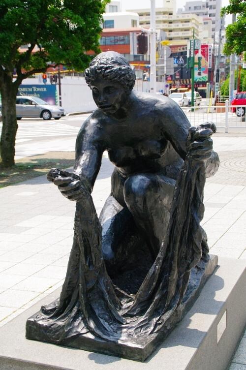 나체 조각상 논란이 벌어진 일본 시즈오카 근황.news_5.jpg