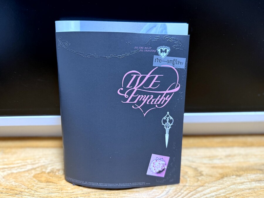 아이브 - THE 3rd EP : IVE EMPATHY (You ver.)_1.jpg