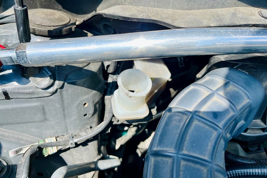 썸머 타이어 교체 하면서 브레이크 패드 교체._2.jpg