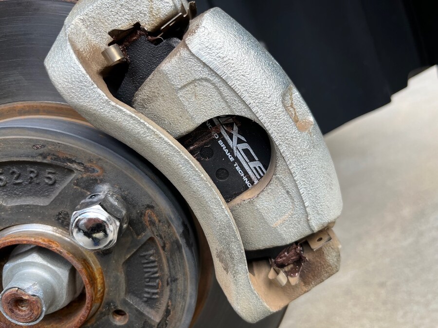 썸머 타이어 교체 하면서 브레이크 패드 교체._7.jpg