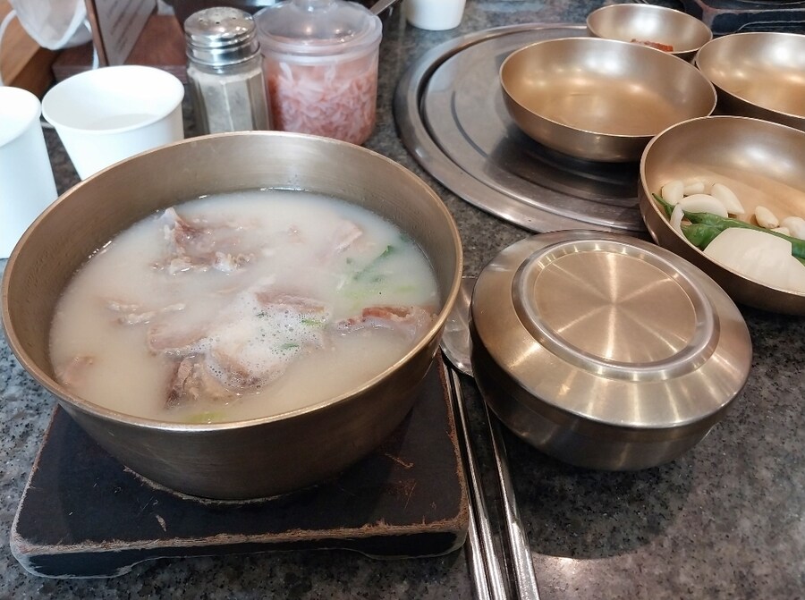 부산 정짓간 돼지국밥~_4.jpg