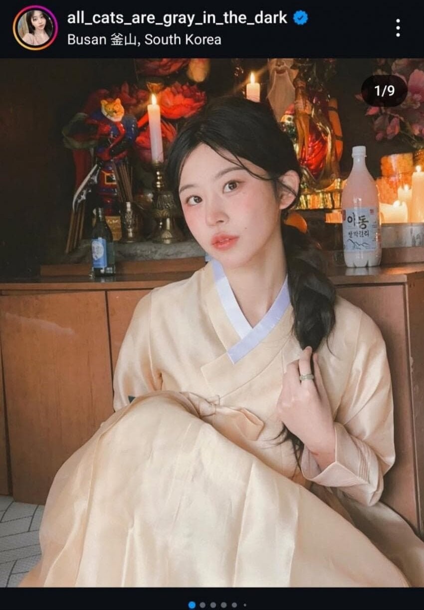 요즘 젊은 여자 무당들.jpg_4.jpg