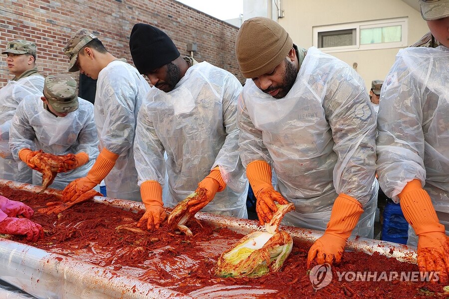 주한미군의 겨울철 부업_3.jpg