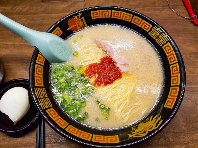 일본 본토 라멘 먹으러 일본 간 사람들이 깨닫는 거_1.jpg