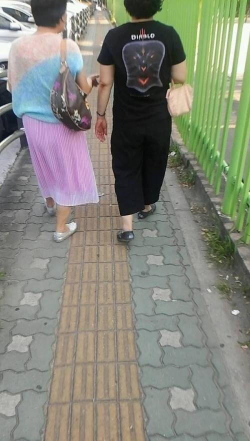 뒤틀린 어미_1.jpg