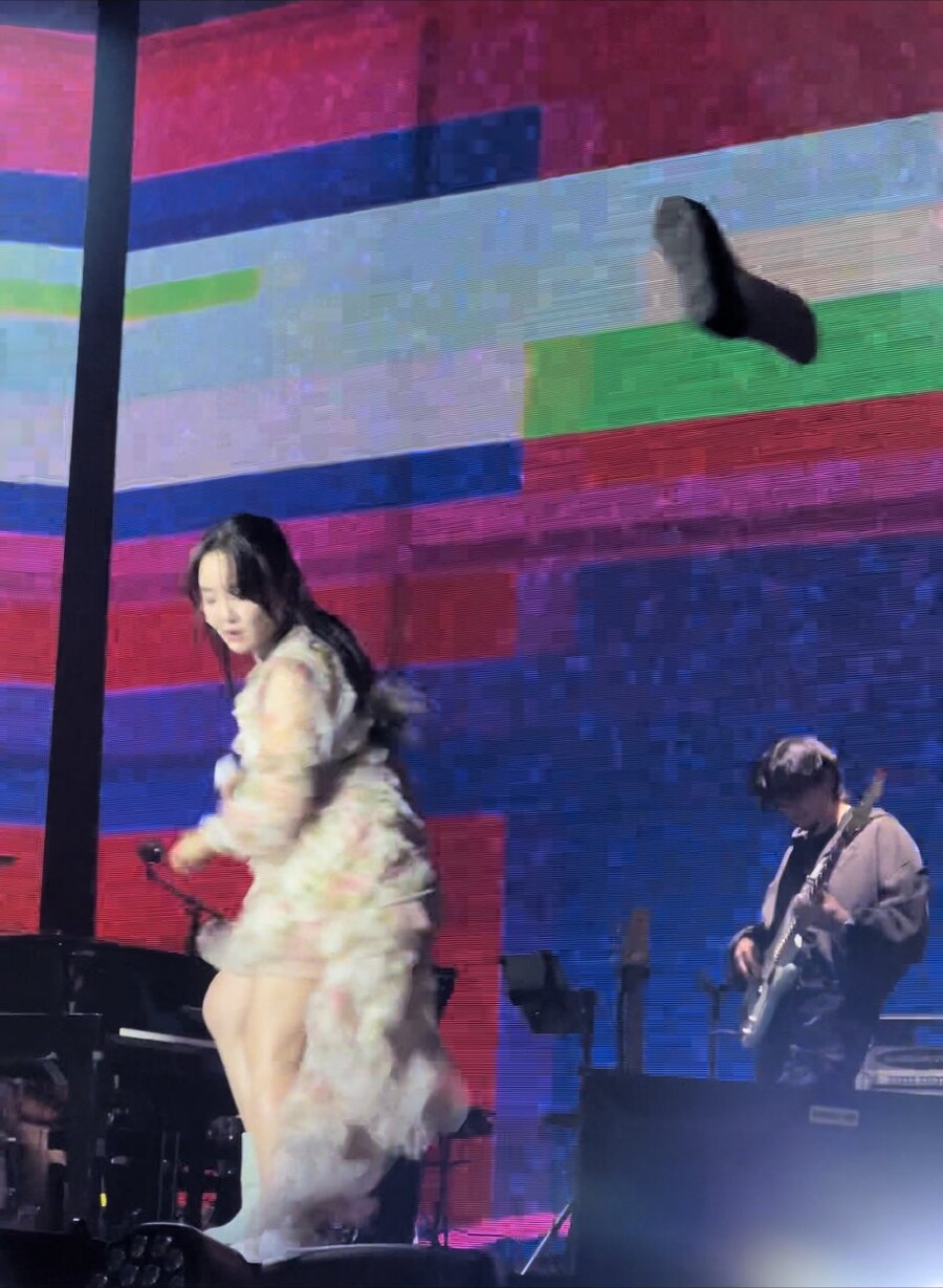 하나씩 봉인이 풀리는 윤하.jpg_7.png