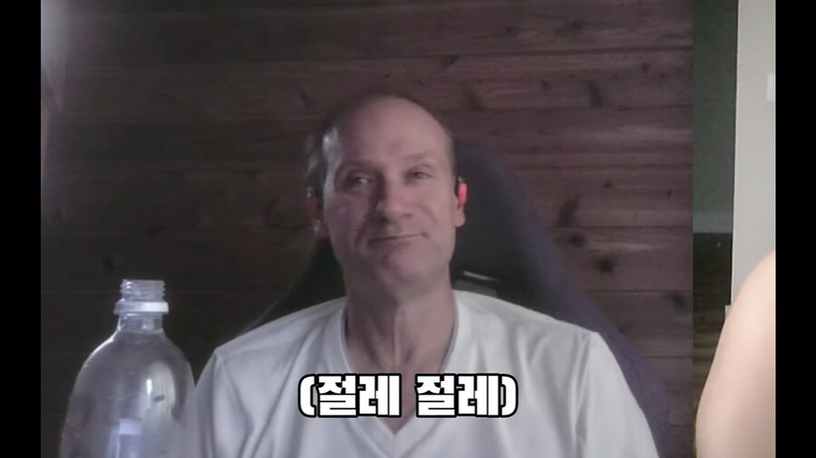 교수님이 말하는 한국하고 일본이 싸우는 이유_17.png