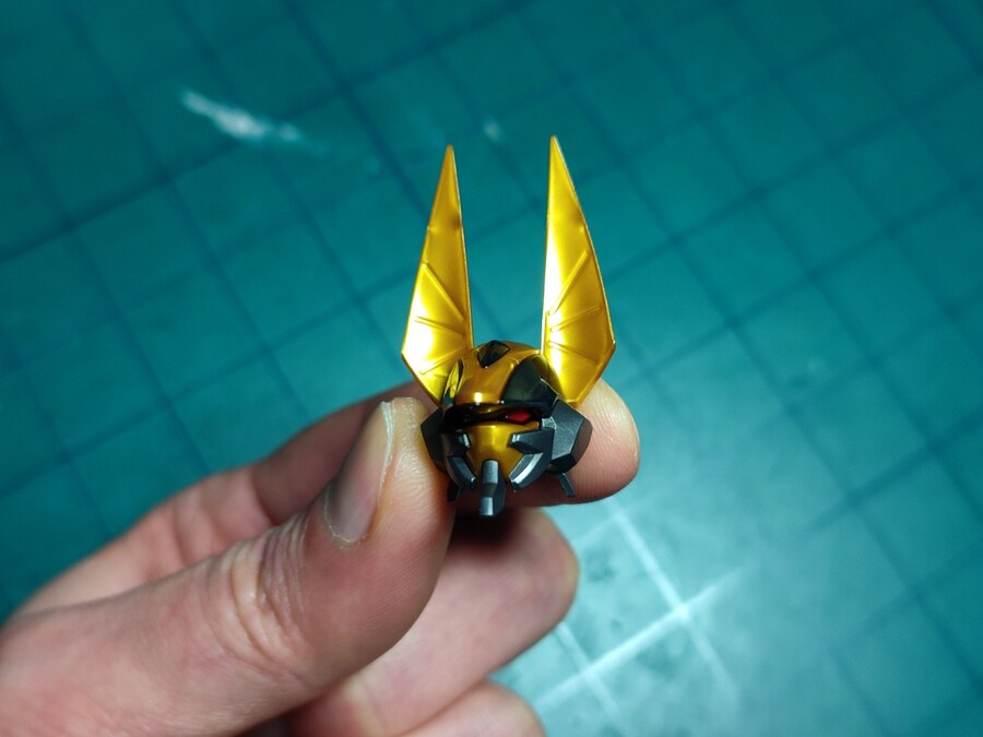 [코드기어스] 새벽까지 작업한 HG 가웨인_2.jpg