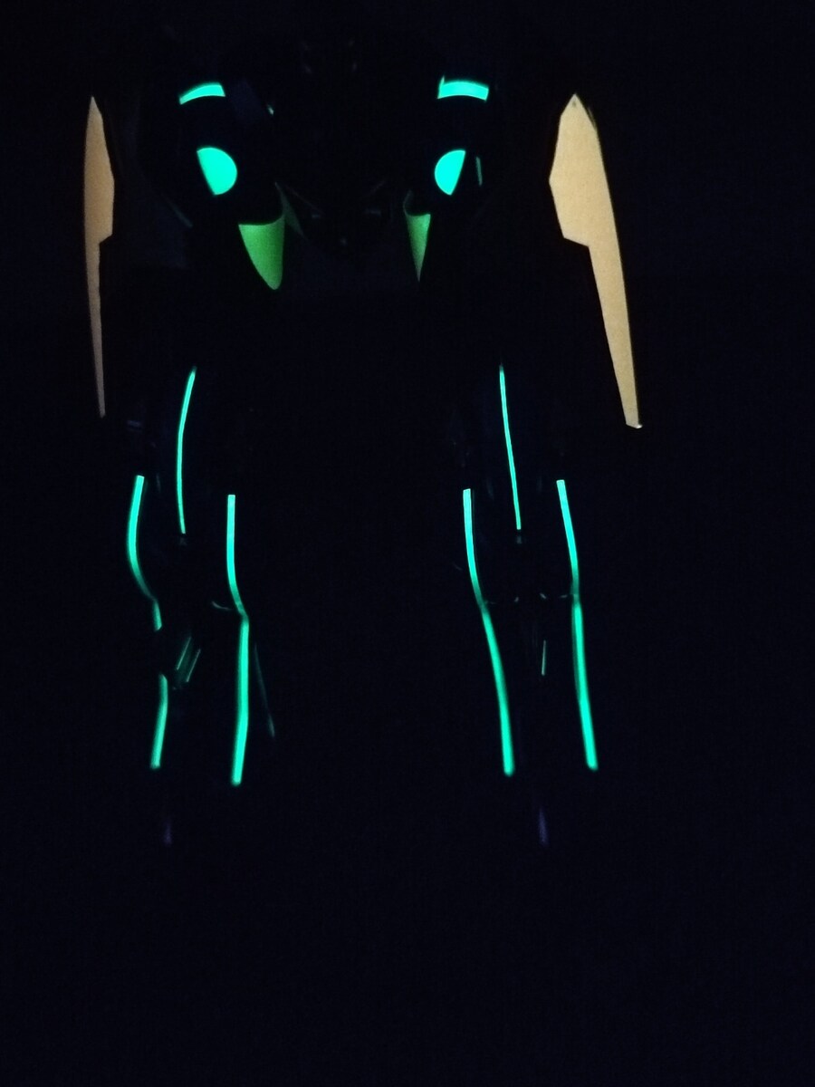 [코드기어스] 새벽까지 작업한 HG 가웨인_11.jpg