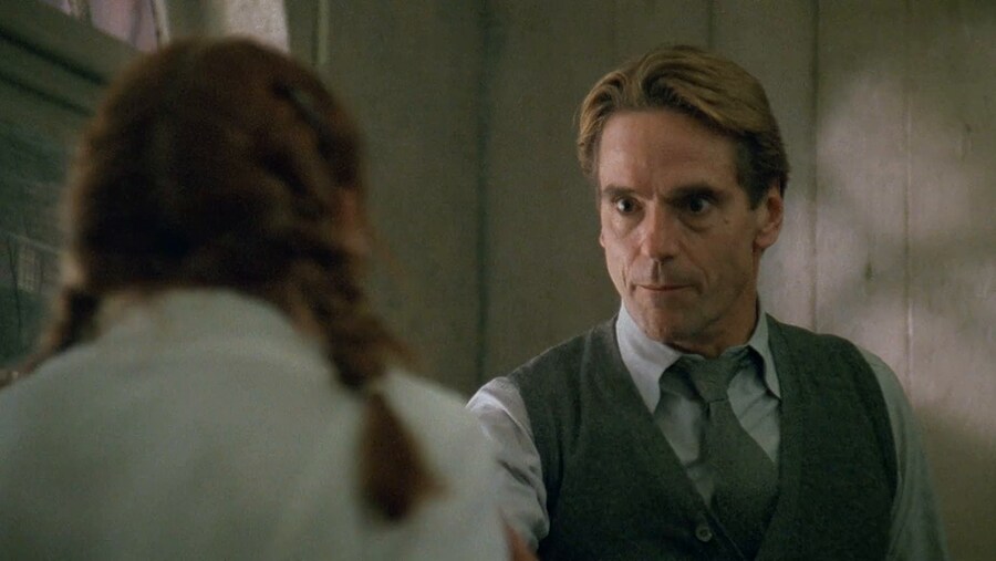 생각보다 더 철컹철컹한 명작 소설_2.png