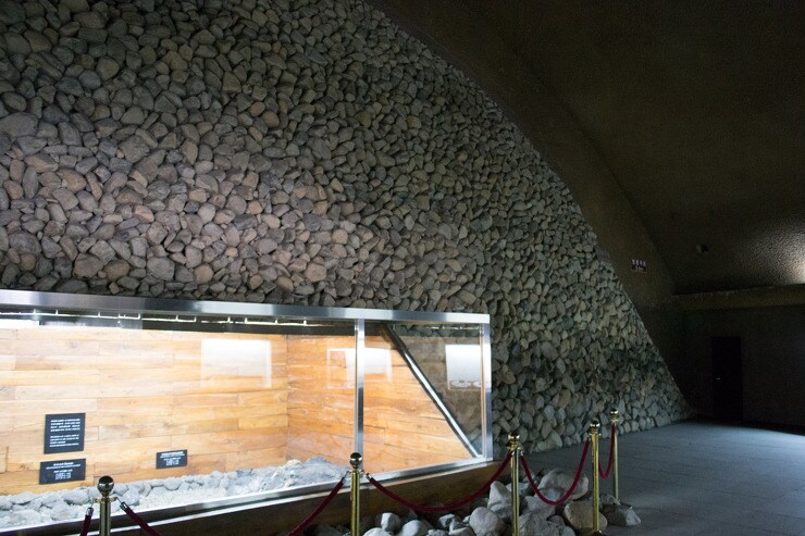 현대와서야 발굴이 가능했던 무덤_1.png