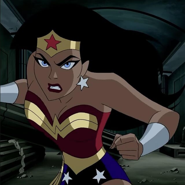 DC)긍정적인 반응을 이끌었던 원더우먼의 변화_3.jpg