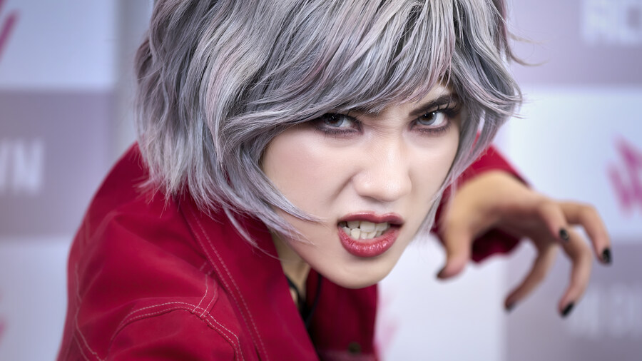 퇴마록 현승희 코스프레 사진_8.jpg