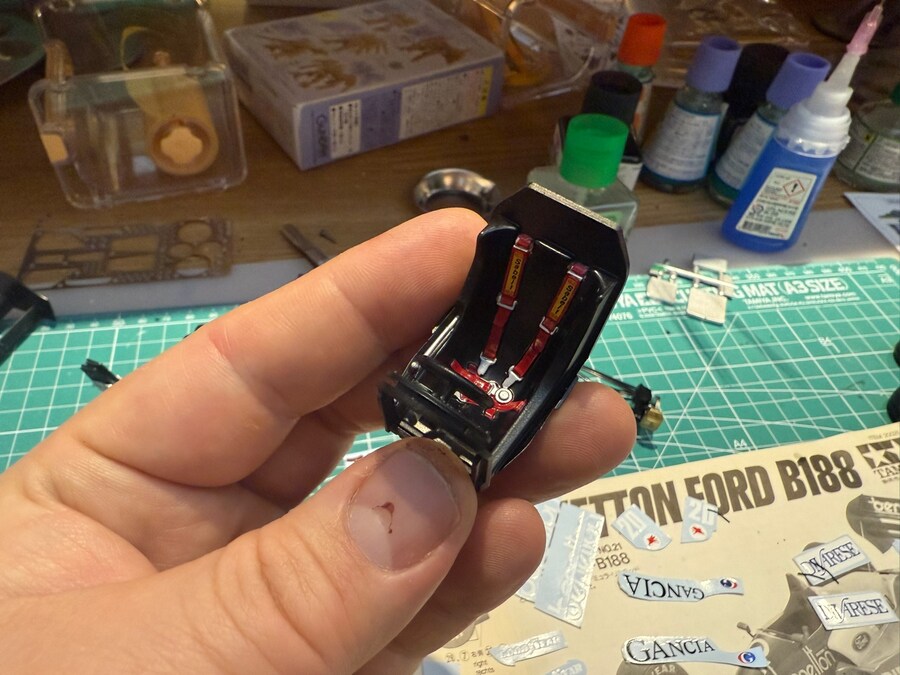 [TAMIYA] 1/20 Benetton Ford B188_10.jpg