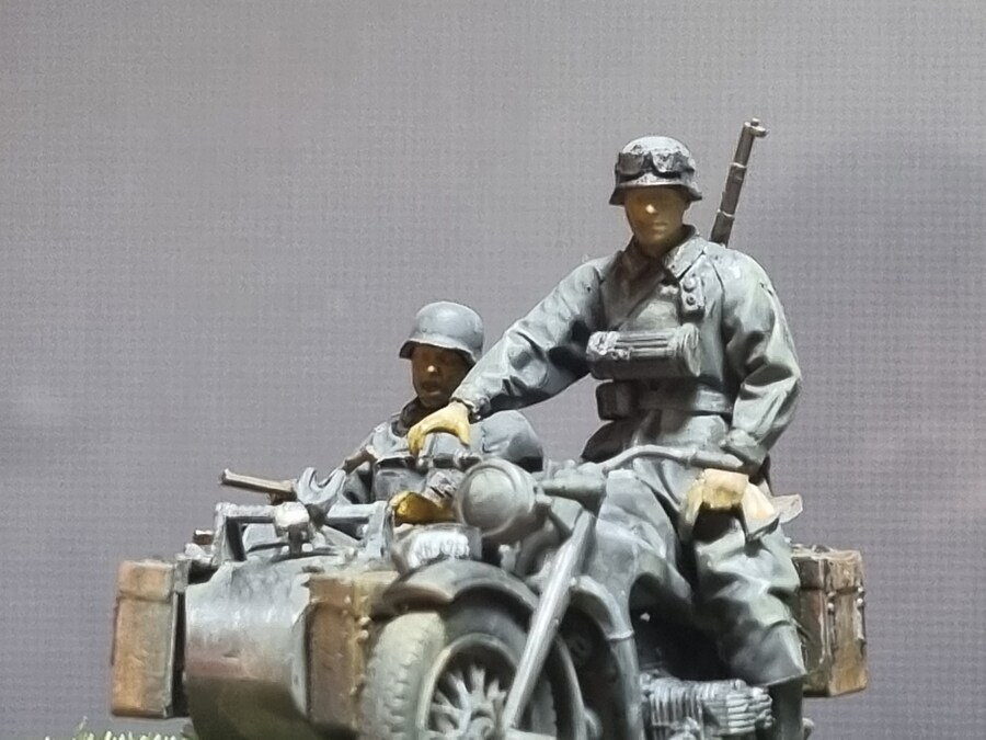 아카데미 1/35 모터사이클_4.jpg