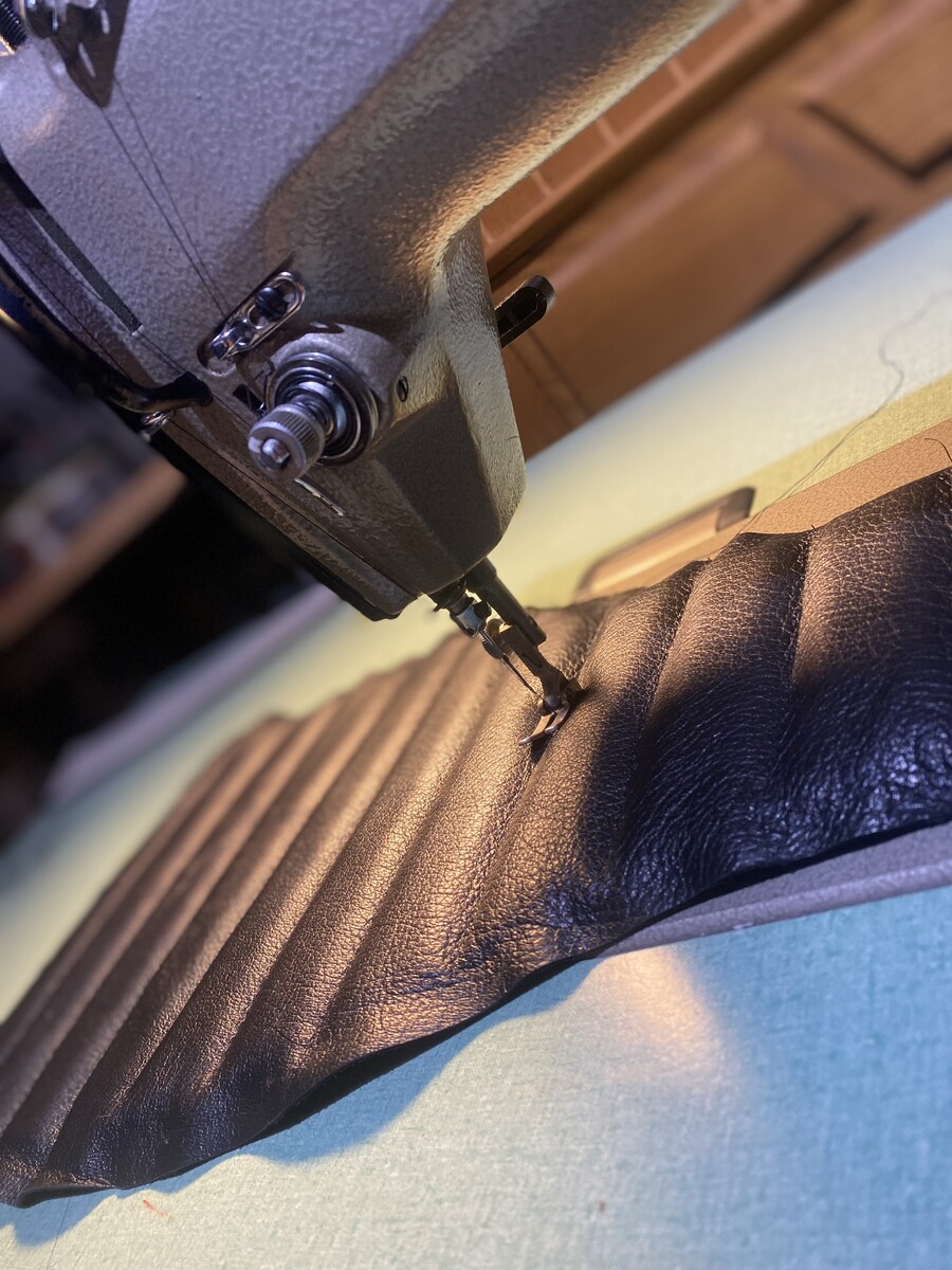 커스텀 트라이엄프 스피드 400 제작-완성-전시_21.jpg