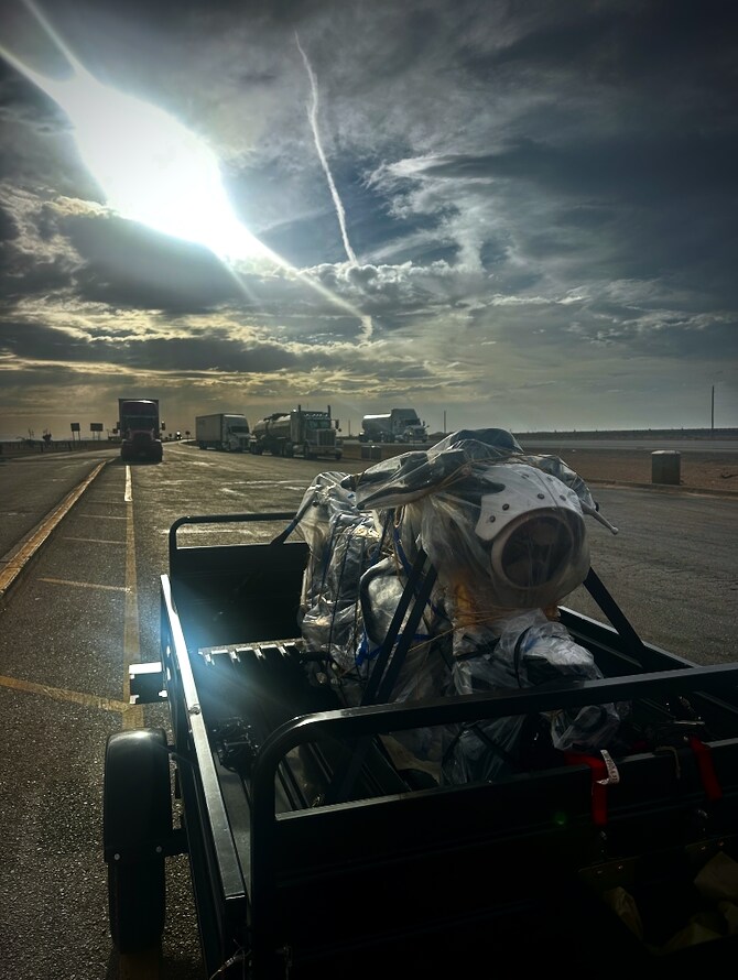 커스텀 트라이엄프 스피드 400 제작-완성-전시_32.png