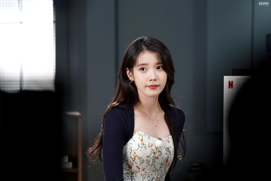 [EDAM] Whoever, Whenever, Wherever 아이유를 사랑하자_20.jpg