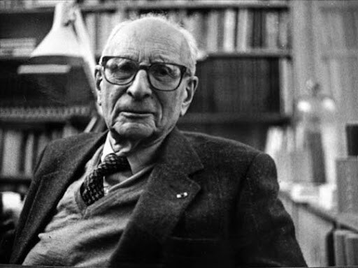 진격) 미래가 이미 결정된 점의 의미_5.jpg